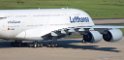 Lufthansa Airbus A 380 zu Besuch Flughafen Koeln Bonn P037